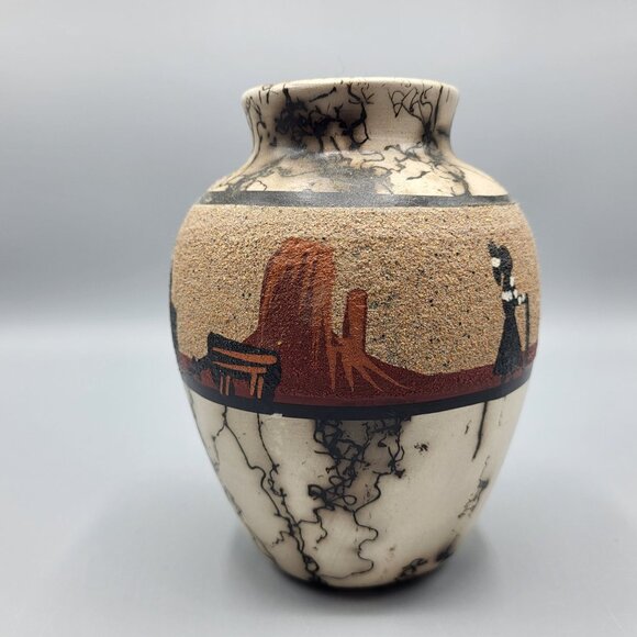 Signed Horse Hair Pottery Handcrafted Native American Vase Desert Scene Animals - Picture 3 of 15